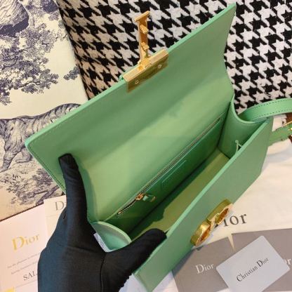 DI 30 Montaigne Chained Bag Deep Mint Green Box For Women 24cm/9in CD