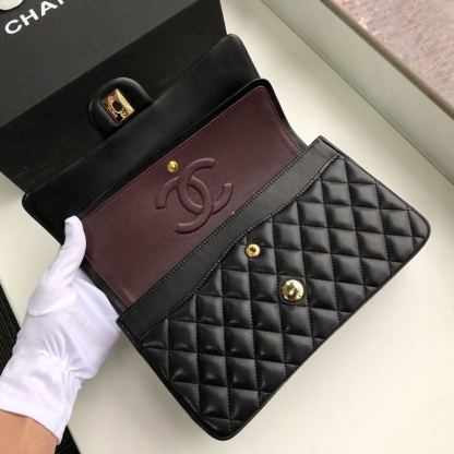 Chanel Classic Handbag Gold Toned Hardware Black For Women, Women&#8217;s Bags, Shoulder And Crossbody Bags 10.2in/26cm A01112