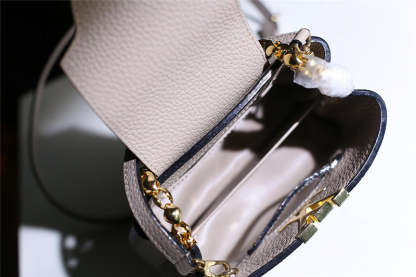 Dubula Fashion Lu-Vi bags - 8367