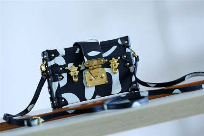 Dubula Fashion Lu-Vi bags - 8207