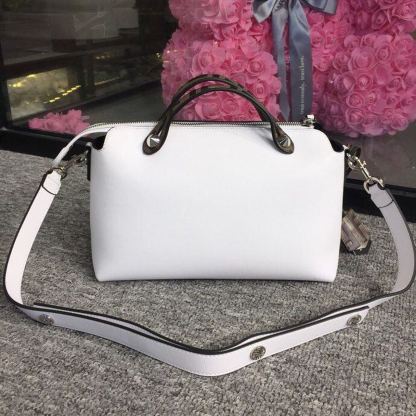 FI By The Way Medium Bag White For Women, Women&#8217;s Handbags, Shoulder And Crossbody Bags 10.6in/27cm FF 8BL1461
