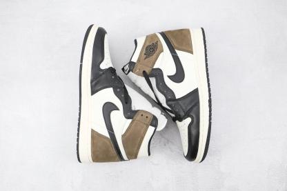 Designer Jordan 1 Retro High Dark Mocha High Q ( Customs And Box ), Jordan 1 Sneakers Active