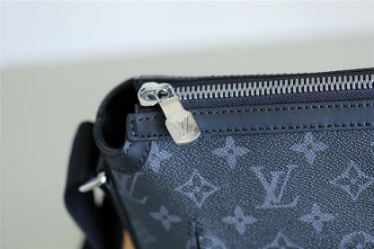 Dubula Fashion Lu-Vi bags - 10500