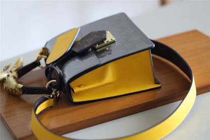 Dubula Fashion Lu-Vi bags - 8045