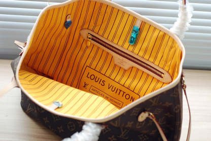 Dubula Fashion Lu-Vi bags - 8101