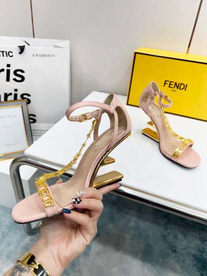Luxury Shoes - FED - 680