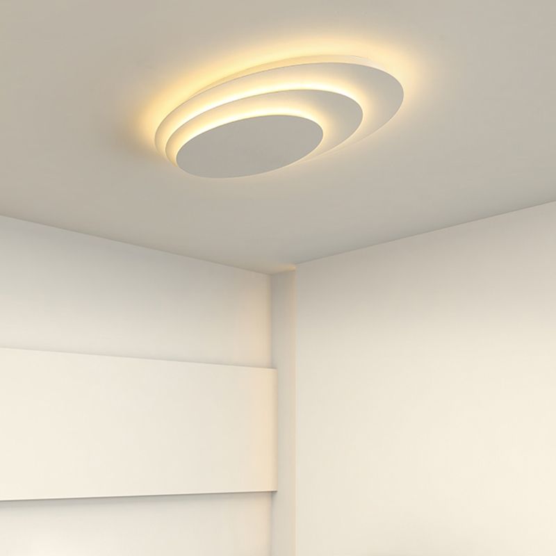 Quinn LED Moderne Rond Plafonnier Métal Blanc Chambre à Coucher/Salon