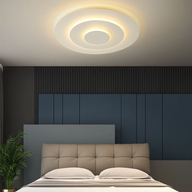 Quinn LED Moderne Rond Plafonnier Métal Blanc Chambre à Coucher/Salon