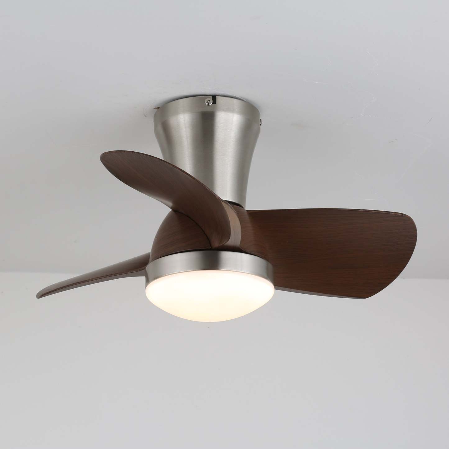 Plafonnier Ventilateur Moderne en Bois Deynor - Neutralighting