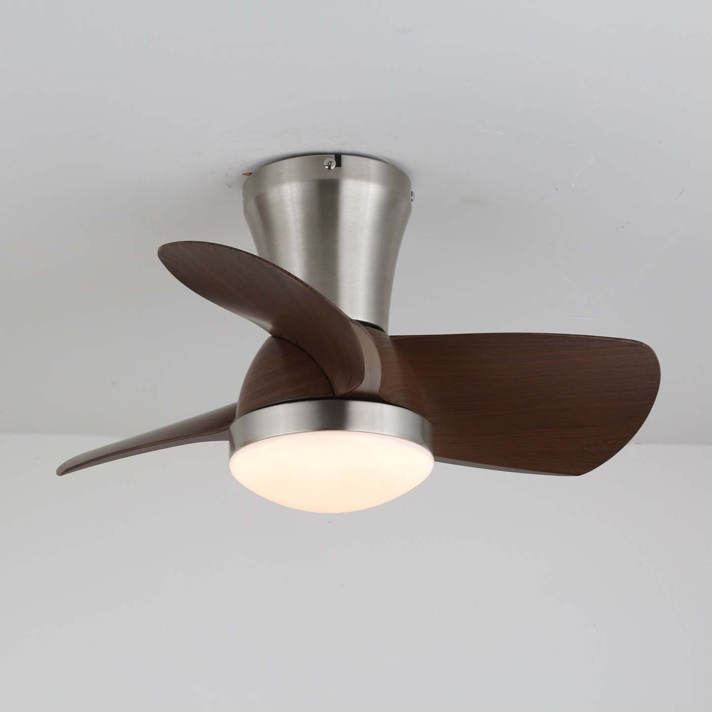 Plafonnier Ventilateur Moderne en Bois Deynor - Neutralighting