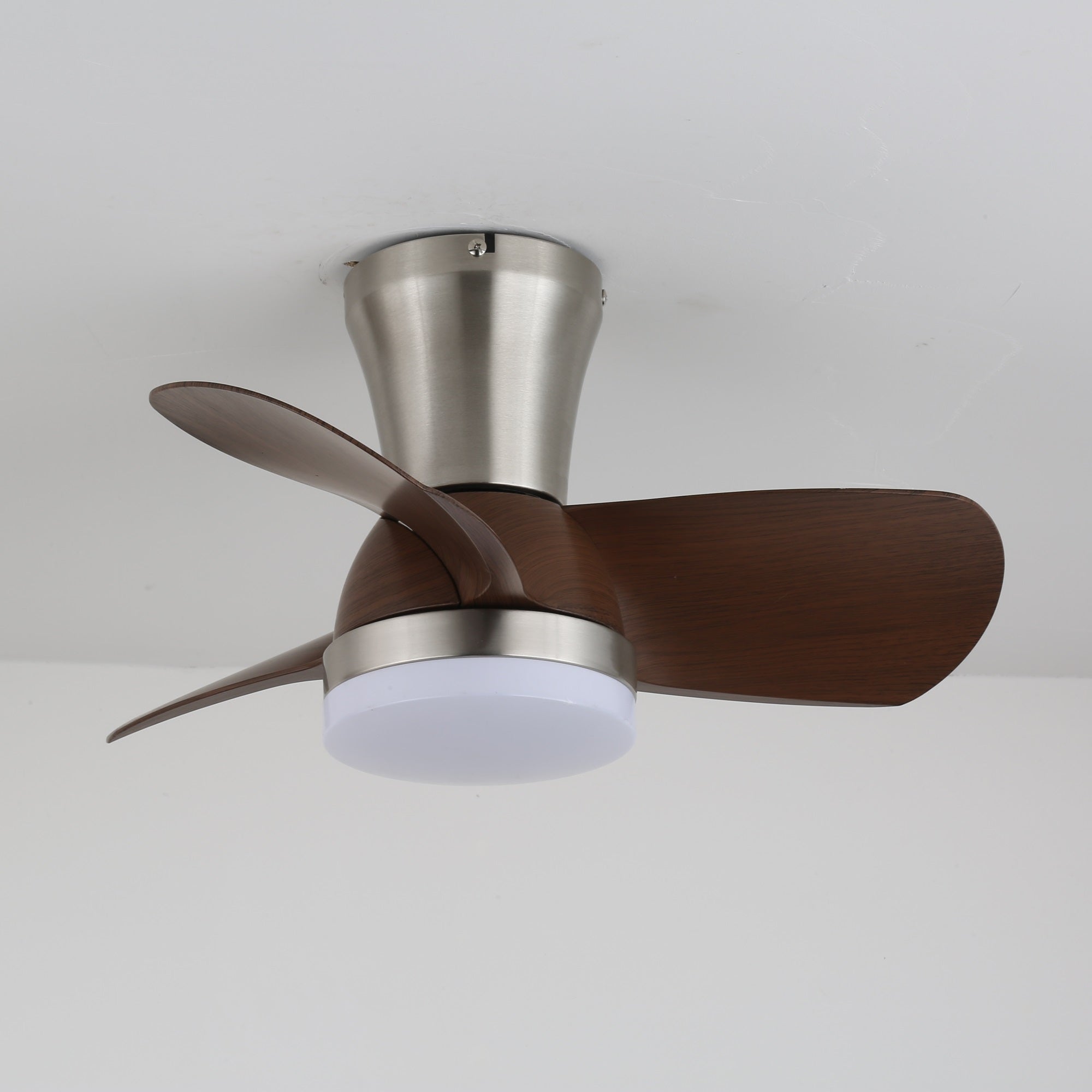 Plafonnier Ventilateur Moderne en Bois Deynor - Neutralighting