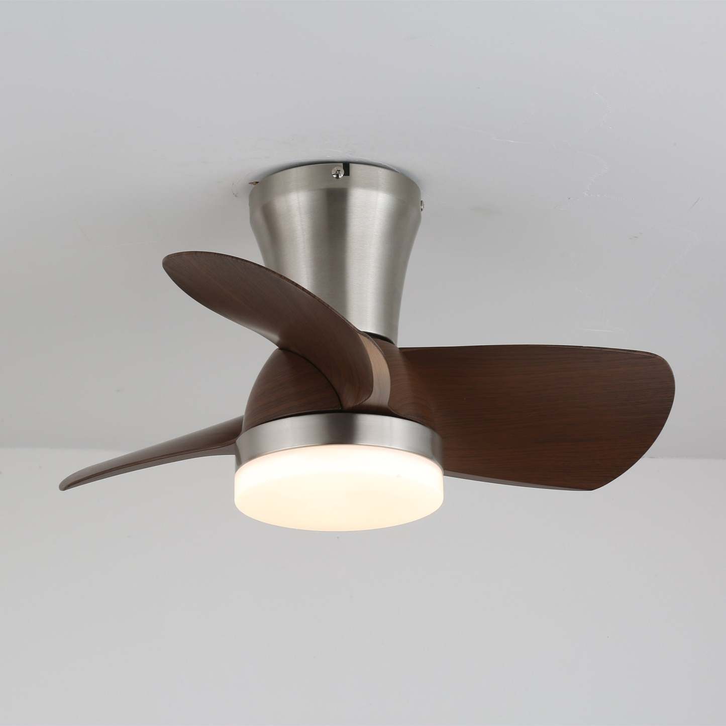 Plafonnier Ventilateur Moderne en Bois Deynor - Neutralighting