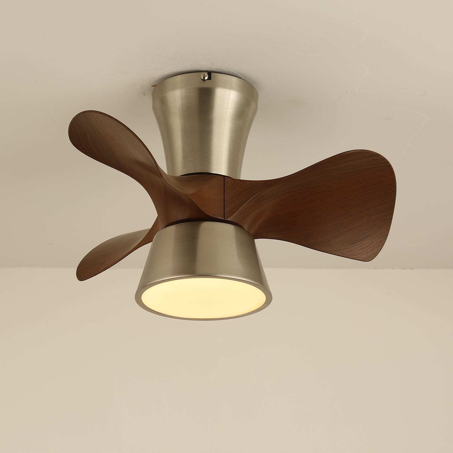 Plafonnier Ventilateur Nera en Bois Moderne - Neutralighting