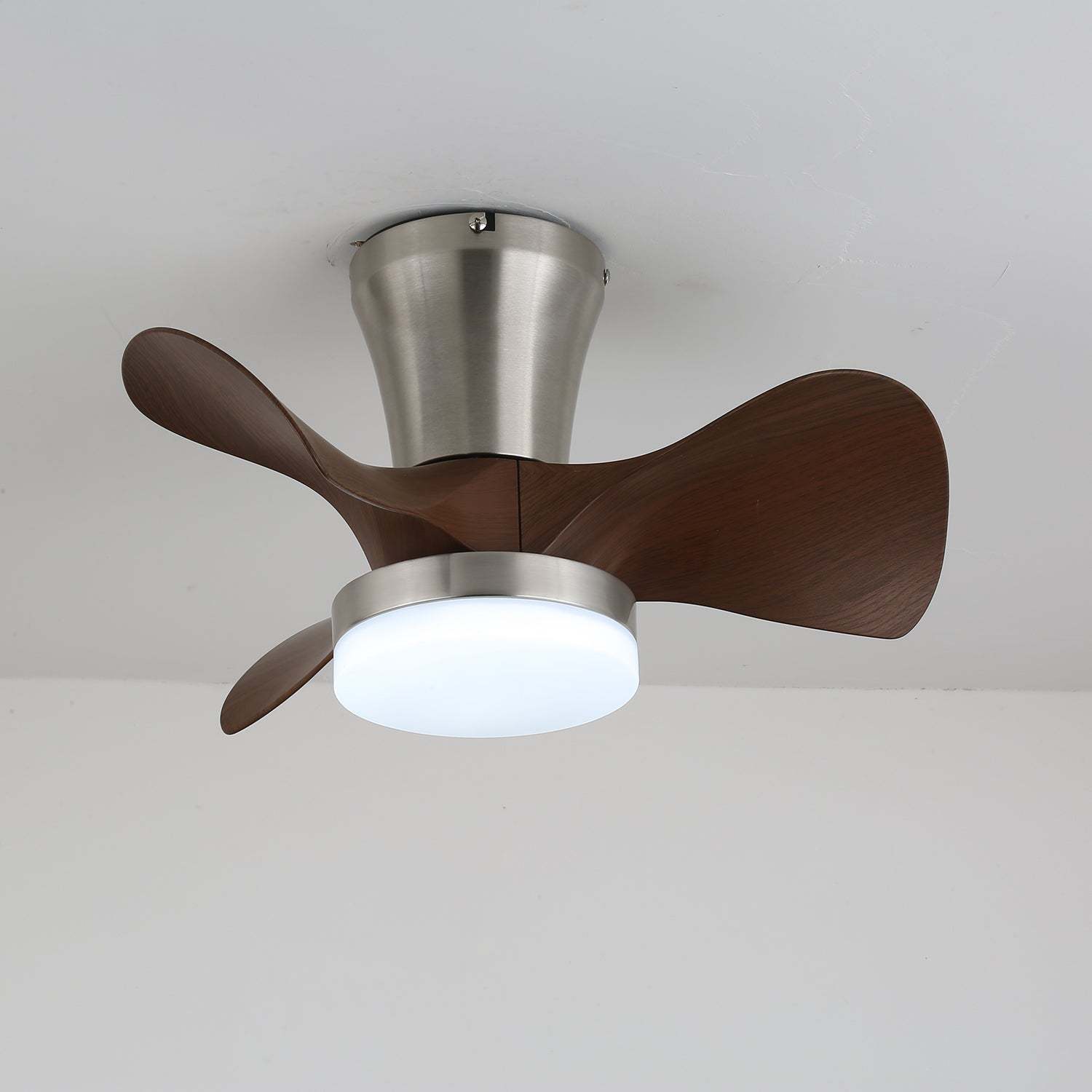 Plafonnier Ventilateur Nera en Bois Moderne - Neutralighting