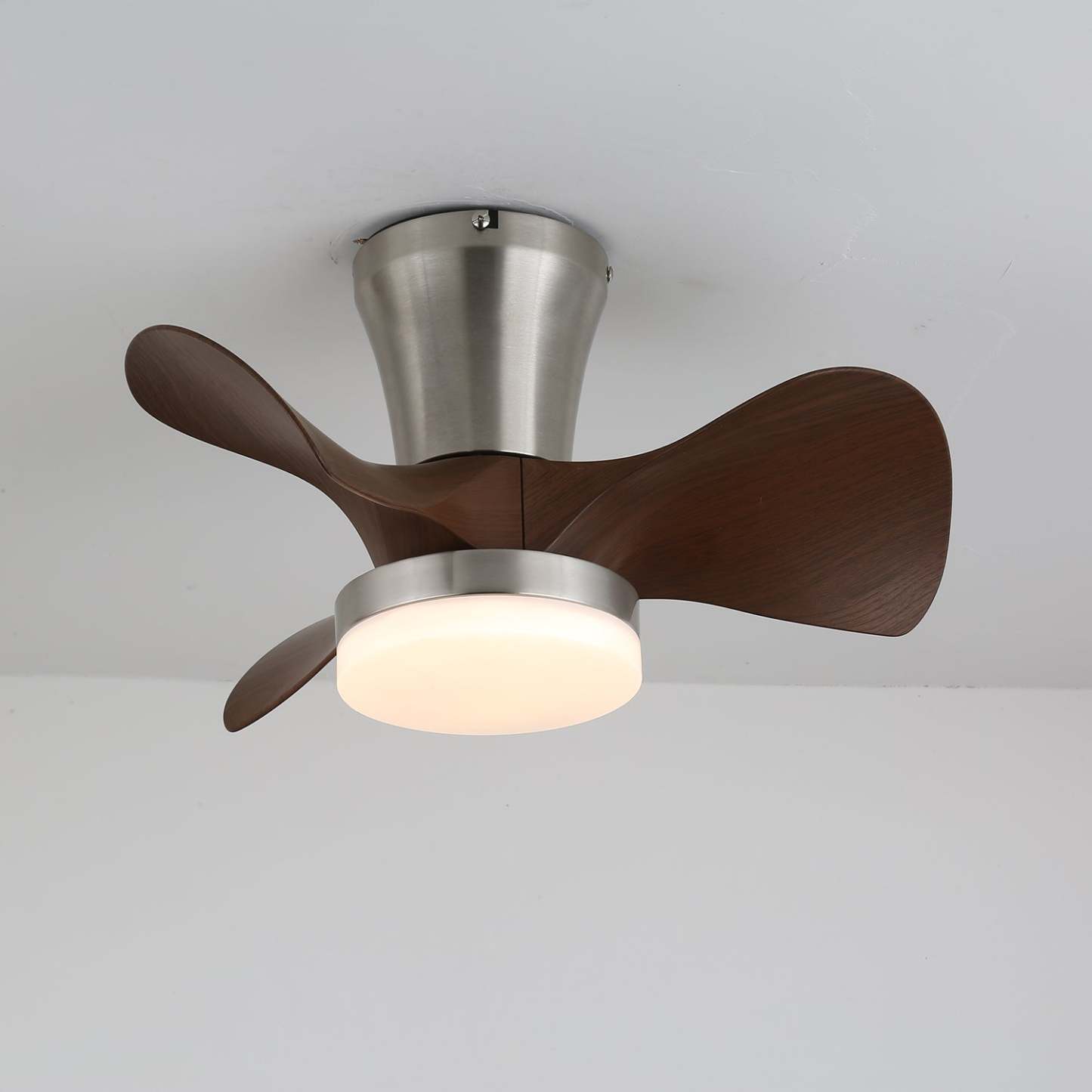 Plafonnier Ventilateur Nera en Bois Moderne - Neutralighting