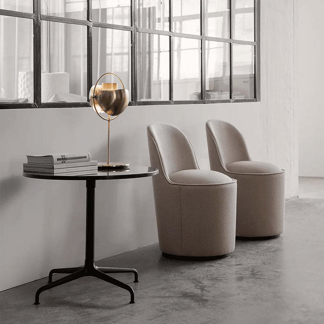 Artelux Deformed Ball Table Lamp