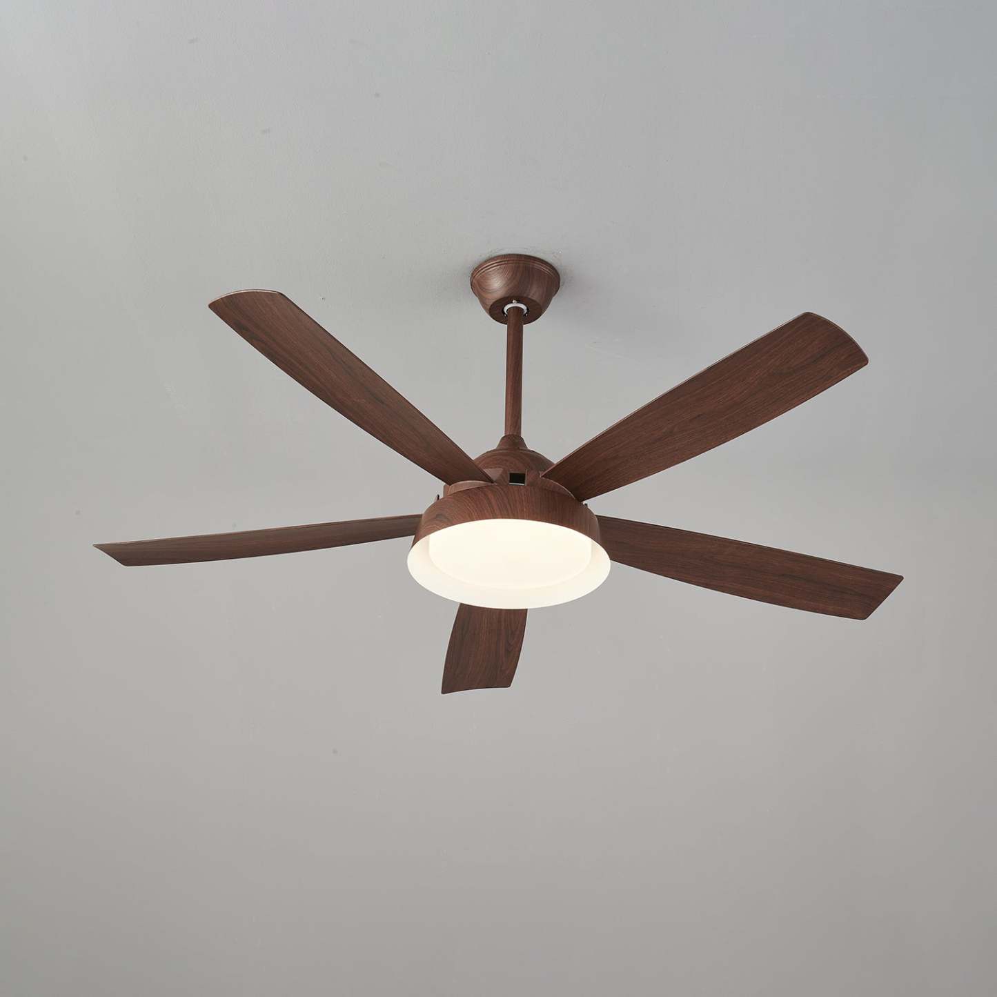 Ventilateur de Plafond Orvino en Bois avec Lumière - Neutralighting