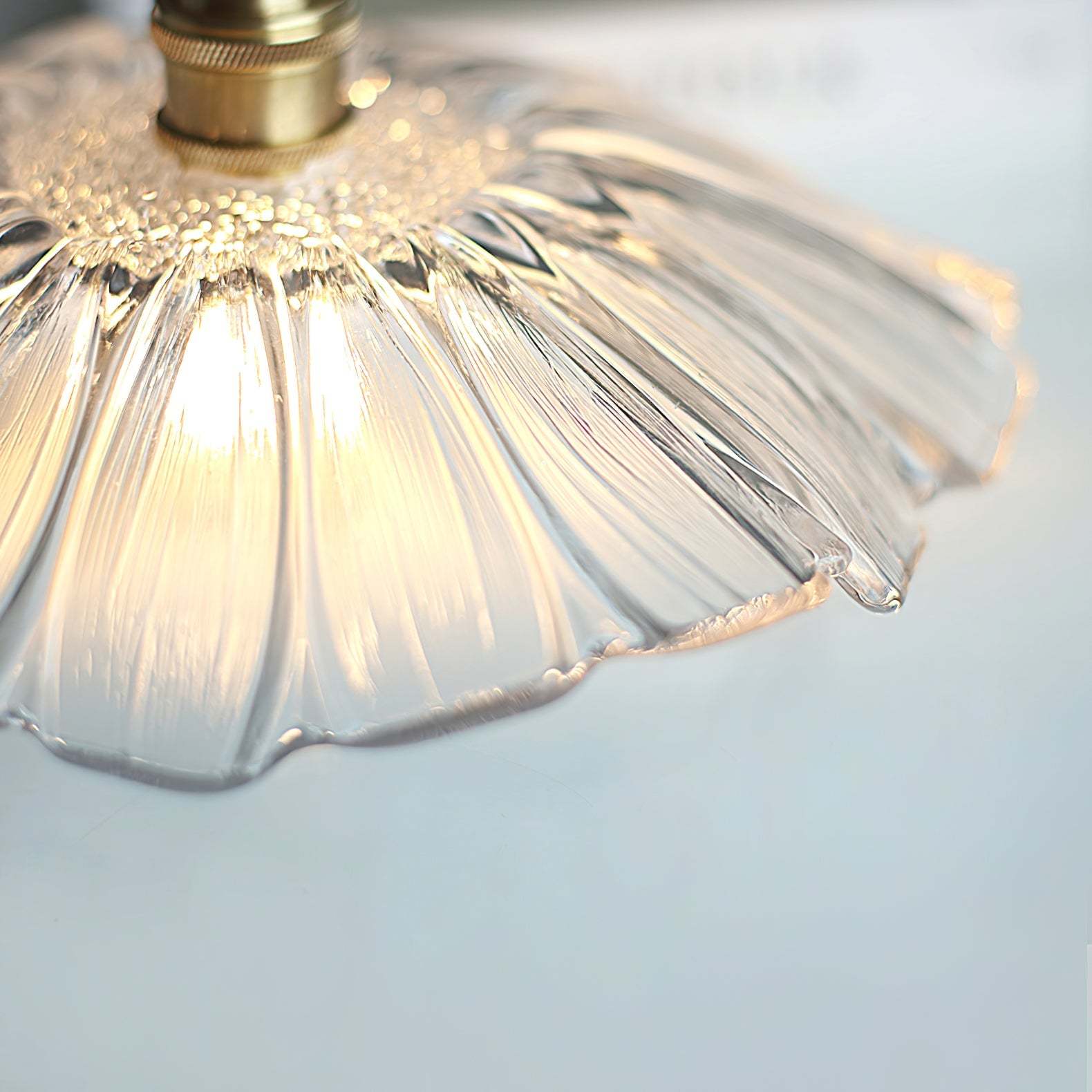 Verona Vintage Flower Glass Pendant Light