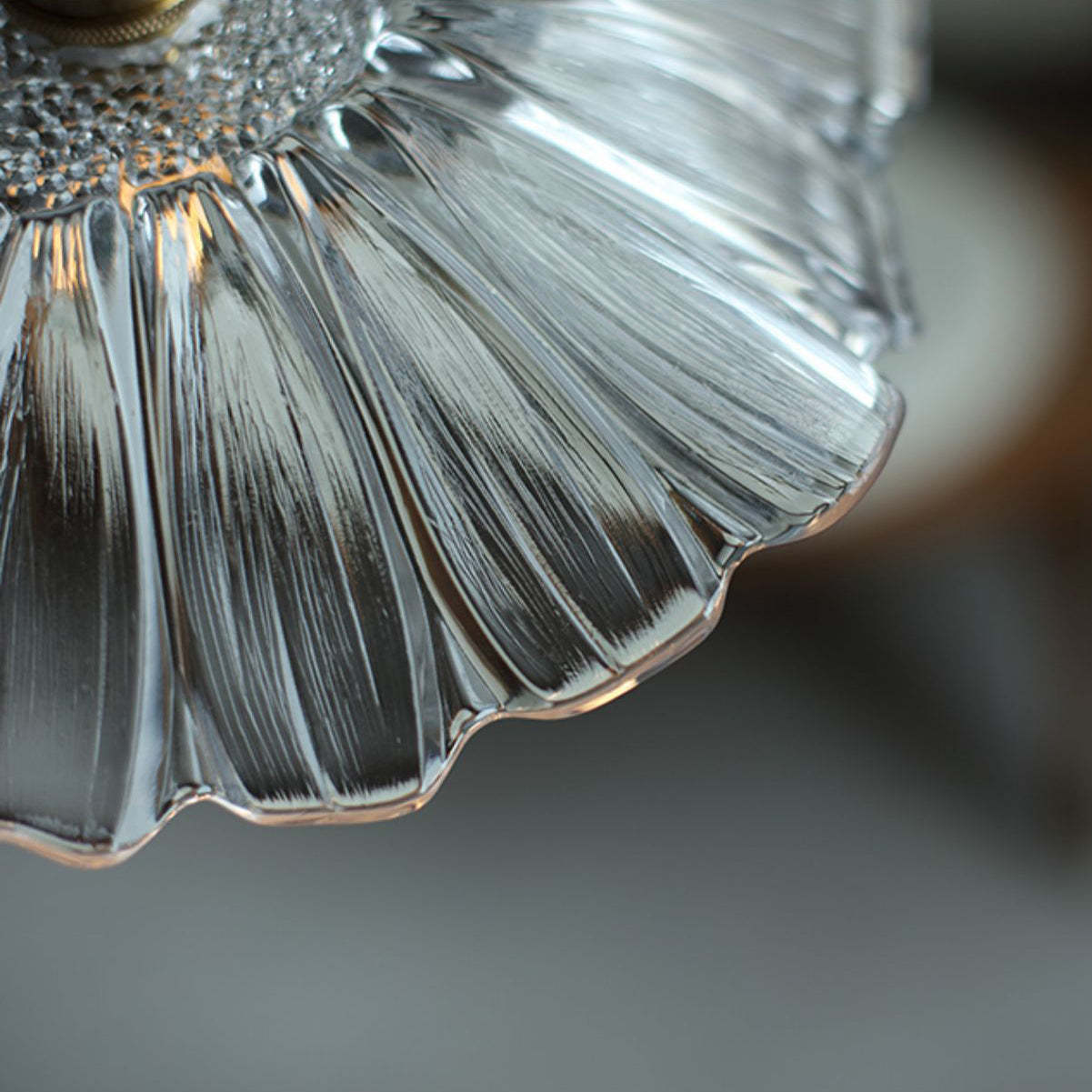 Verona Vintage Flower Glass Pendant Light