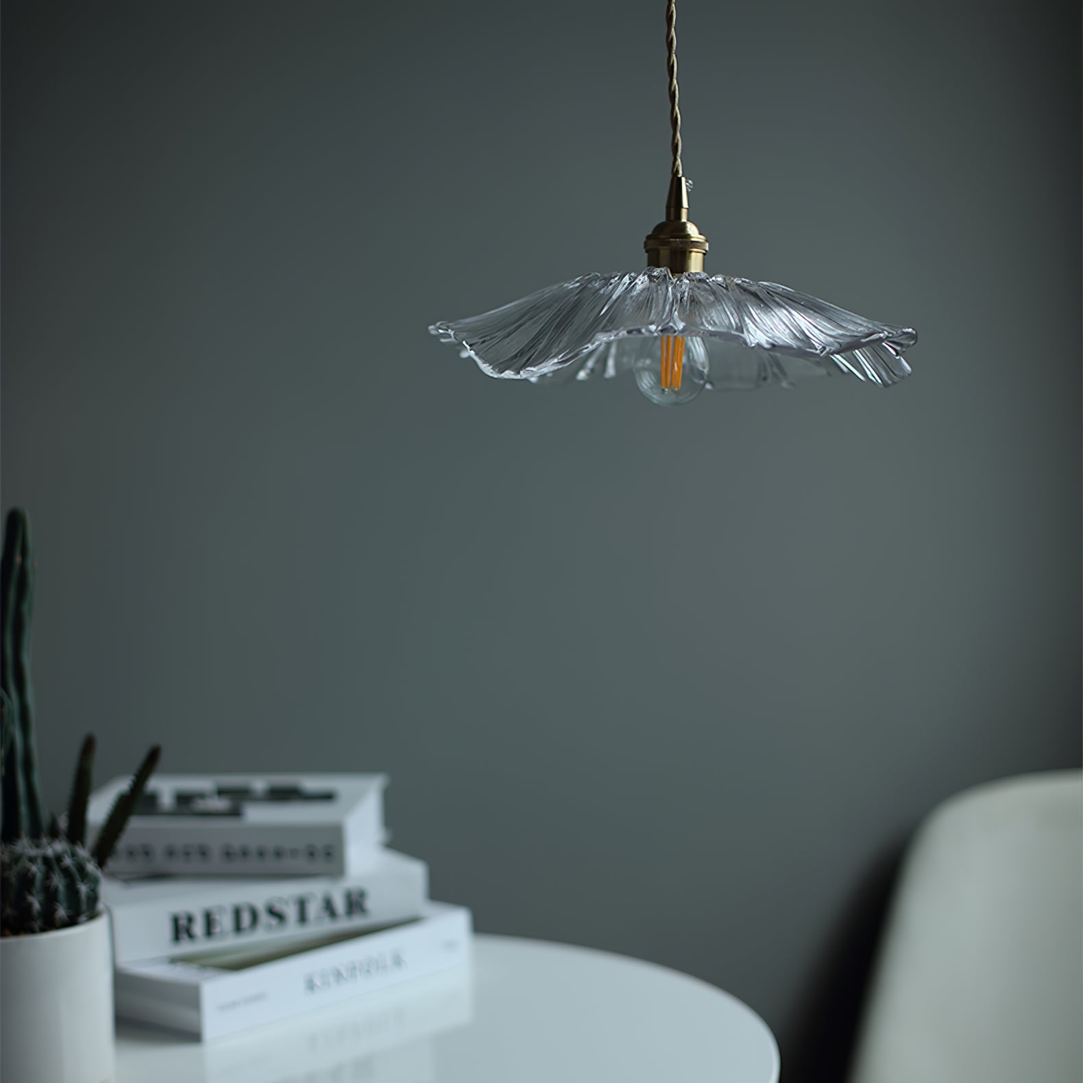 Verona Vintage Flower Glass Pendant Light