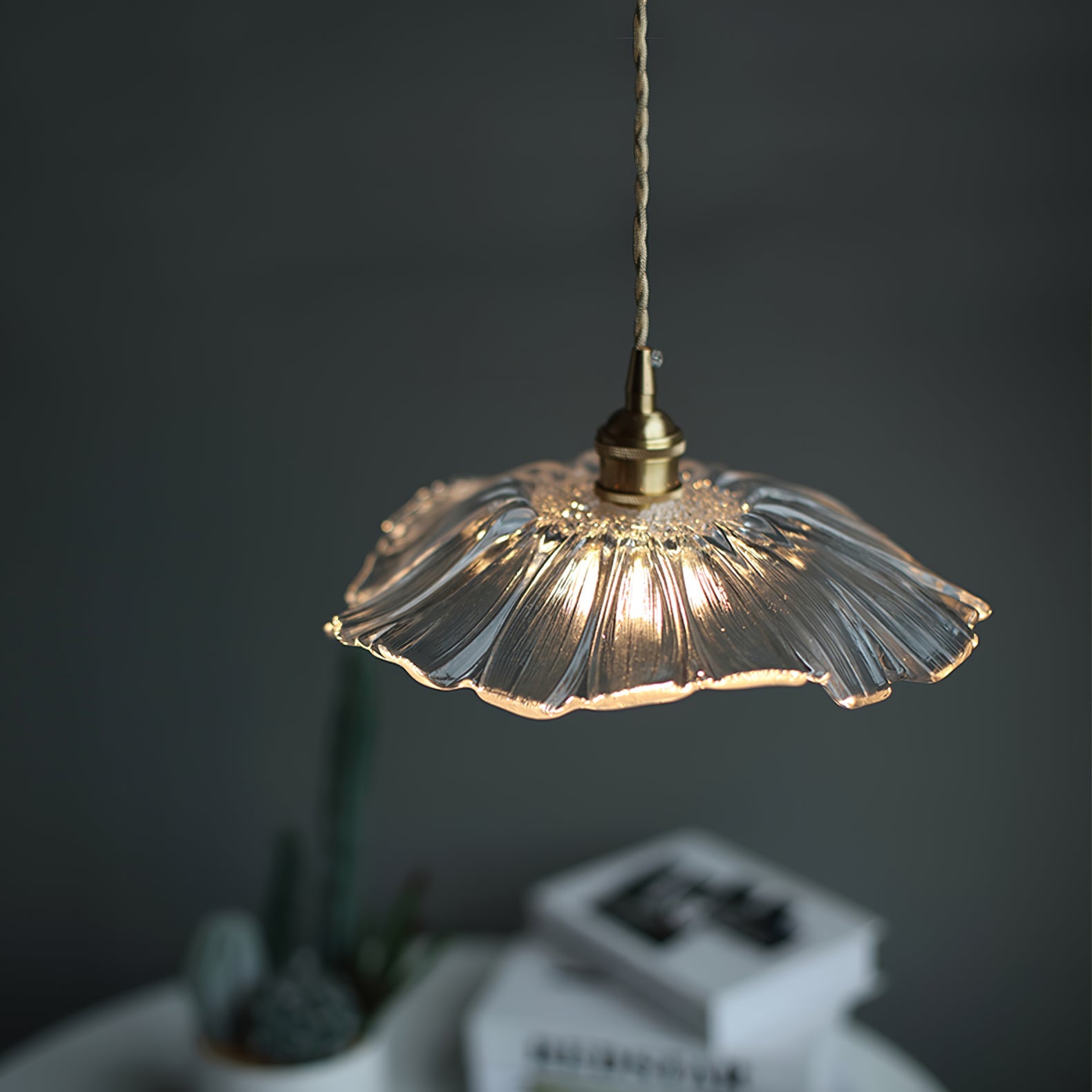Verona Vintage Flower Glass Pendant Light