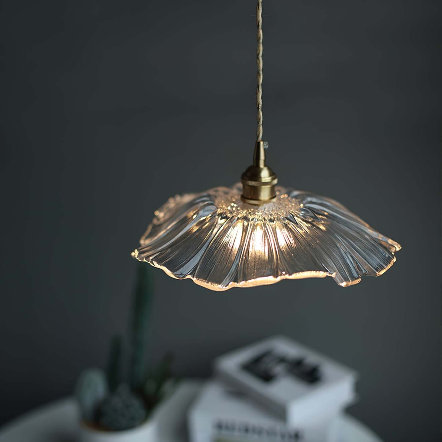 Verona Vintage Flower Glass Pendant Light