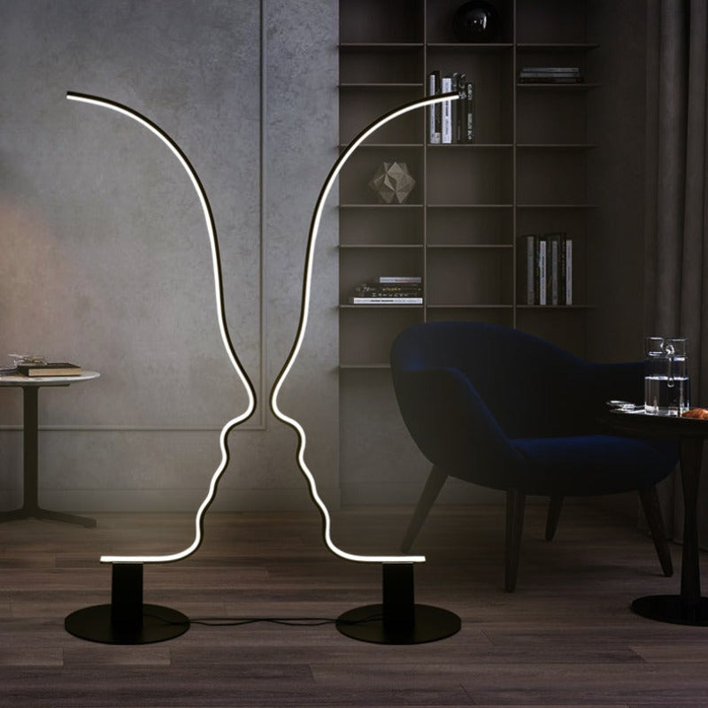 Edge Lampe sur pied Led visage de humain postmoderne pour la chambre