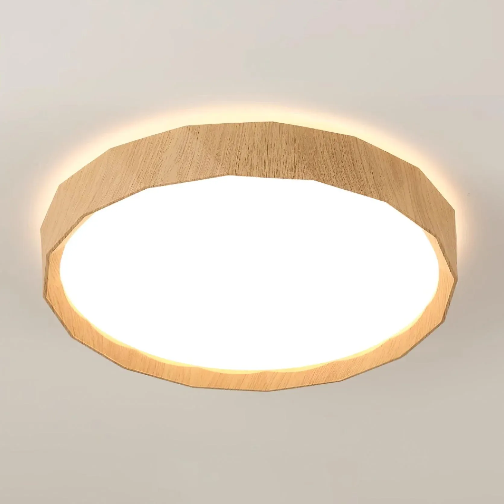 Ozawa Ceiling Lamp: Geometric wood-grain design