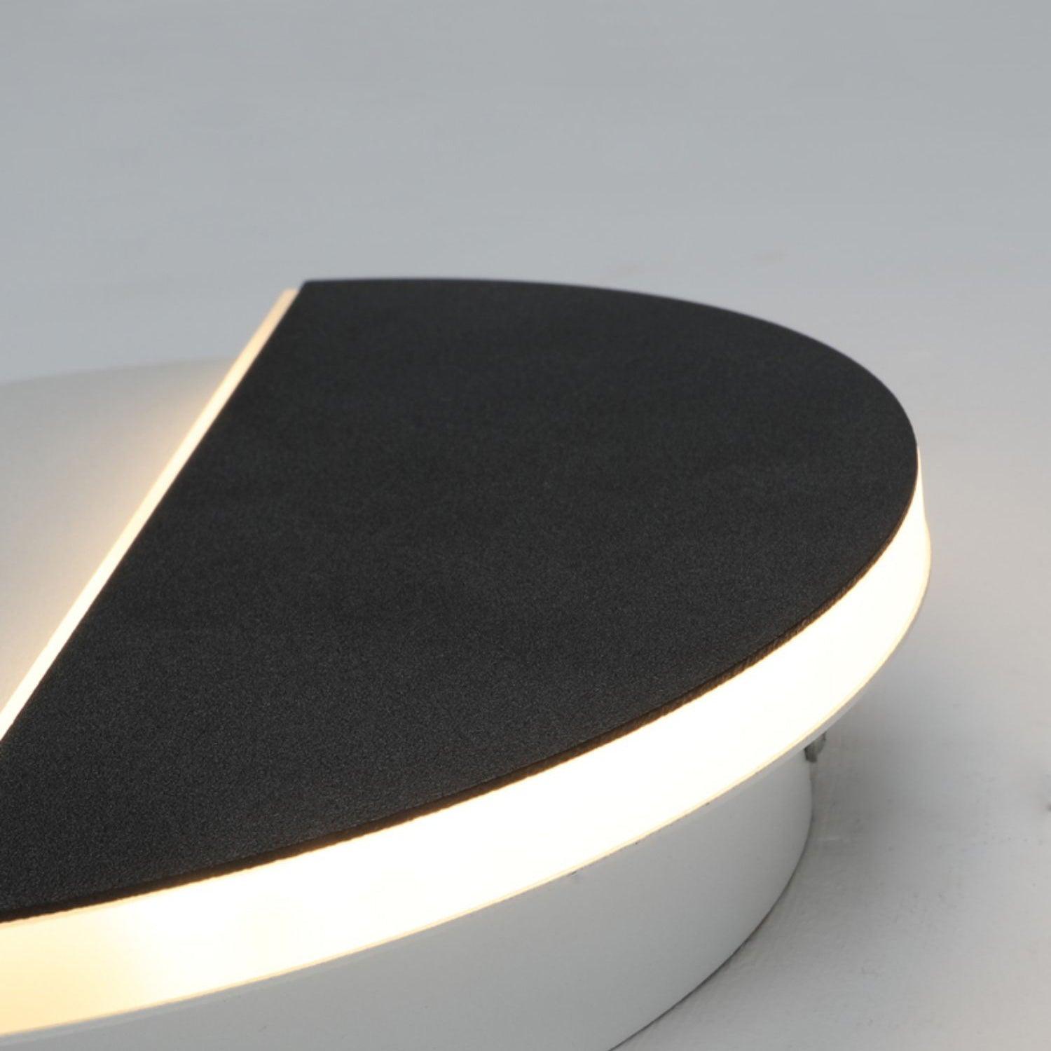 Artelux Kneeland Rotatable Wall Lamp