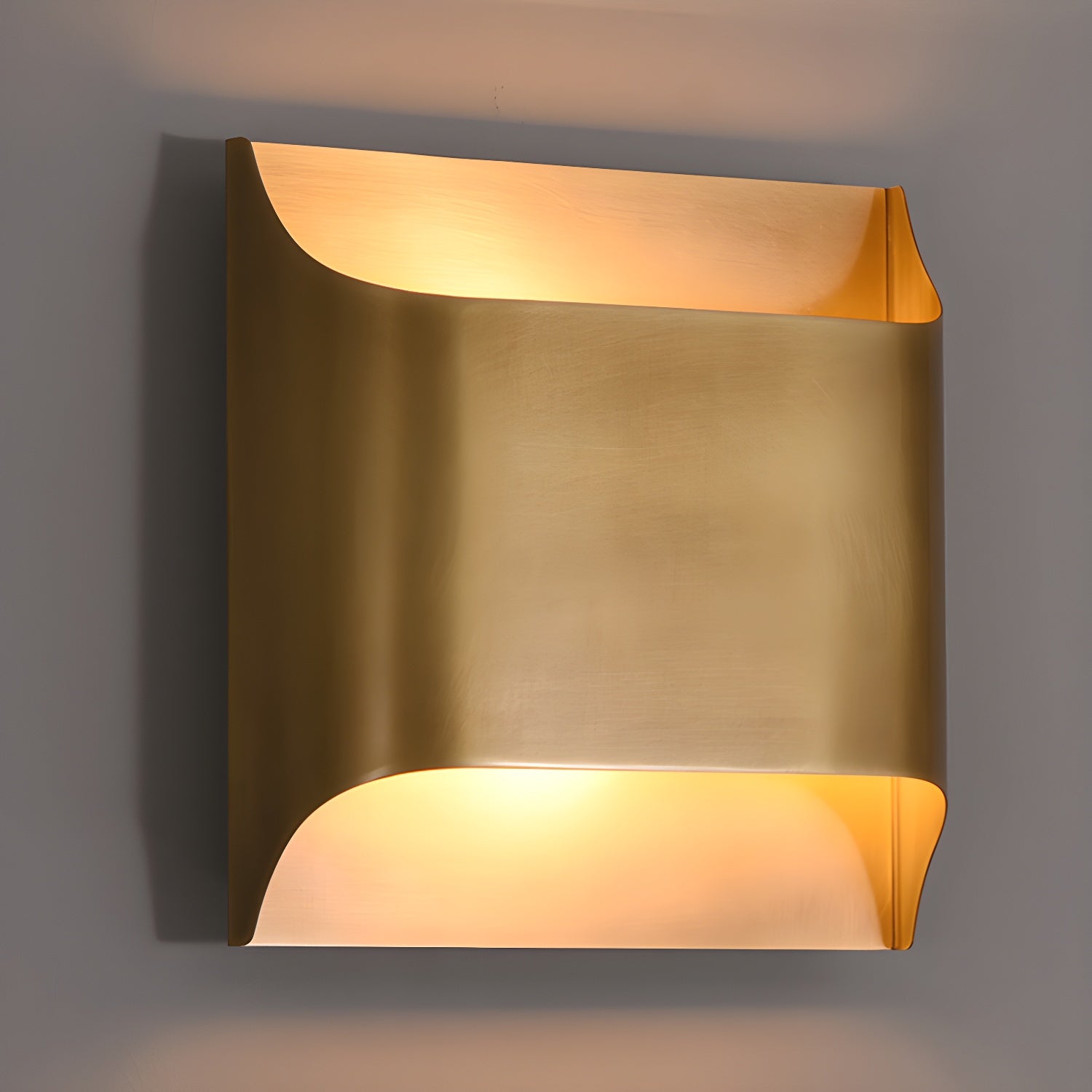 Artelux Leclerc Brass Wall Sconce