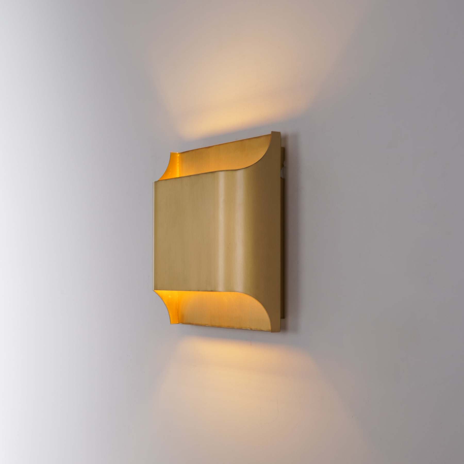 Artelux Leclerc Brass Wall Sconce