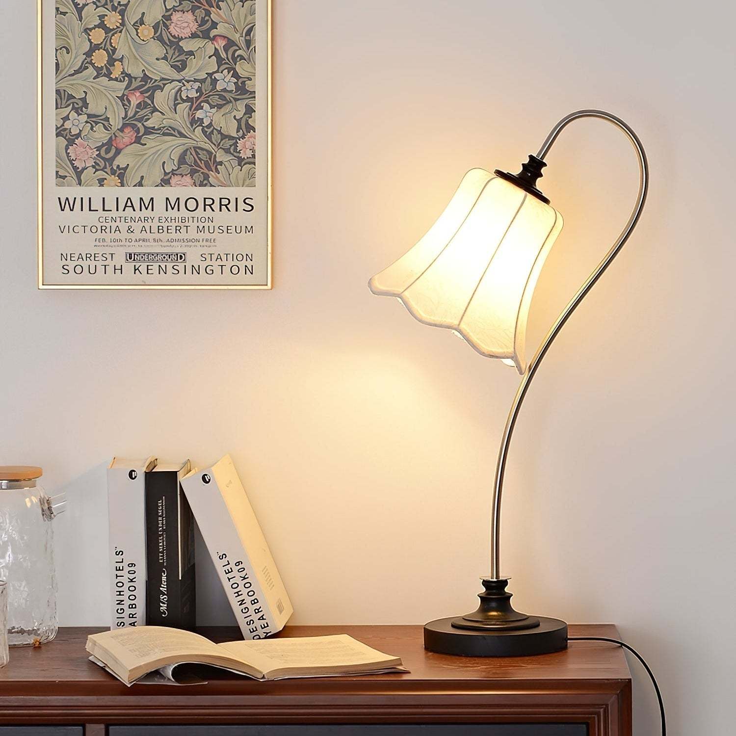 Hakka Wood Metal Pleated Table Lamp