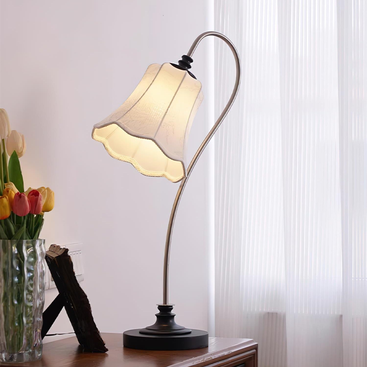 Hakka Wood Metal Pleated Table Lamp