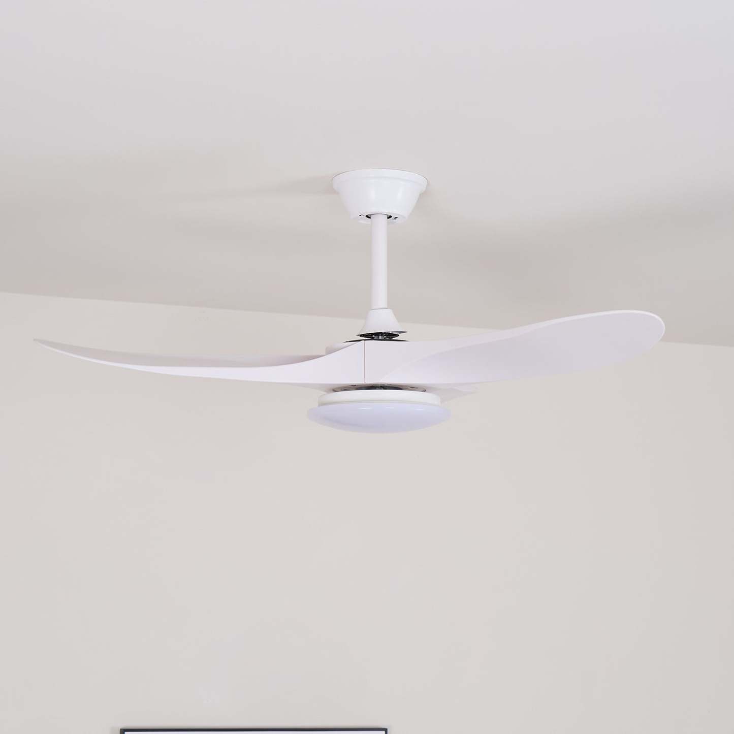Plafonnier ventilateur moderne en bois Velix - Neutralighting