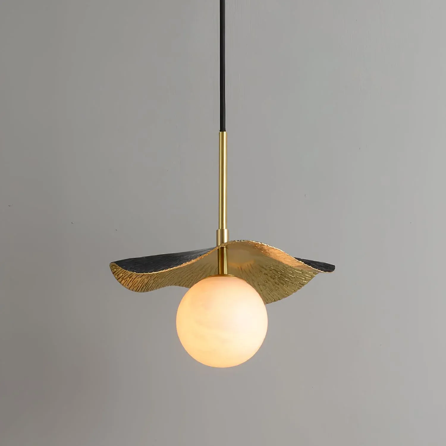 Carins Modern Unusual Lotus Leaf Pendant Light Bedroom Living Room