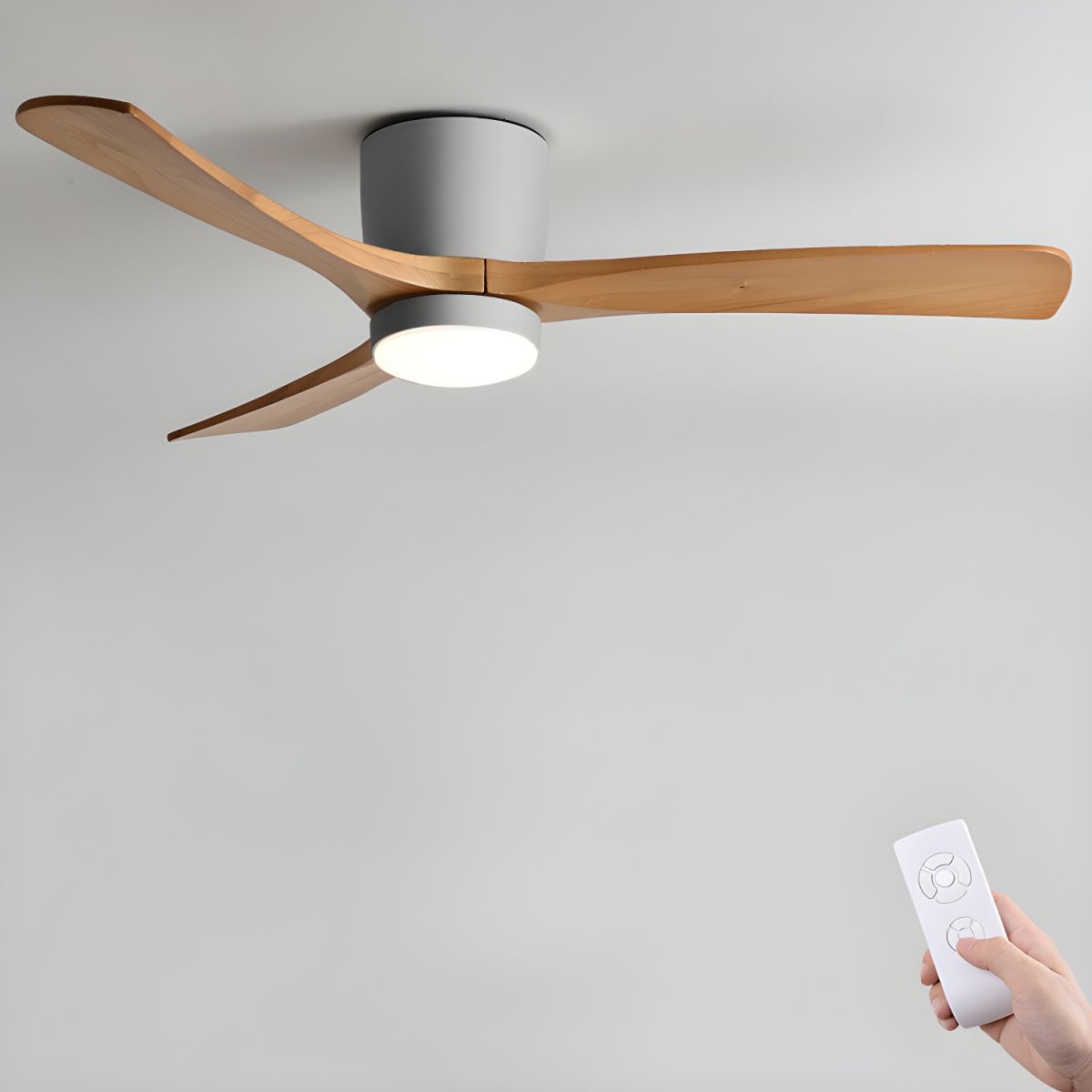Ventilateur de plafond nordique en bois Ezra avec lumière - Neutralighting