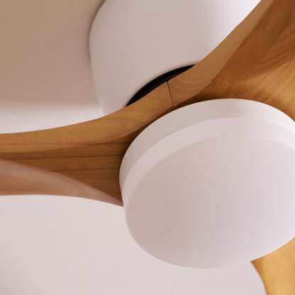 Ventilateur de plafond nordique en bois Ezra avec lumière - Neutralighting