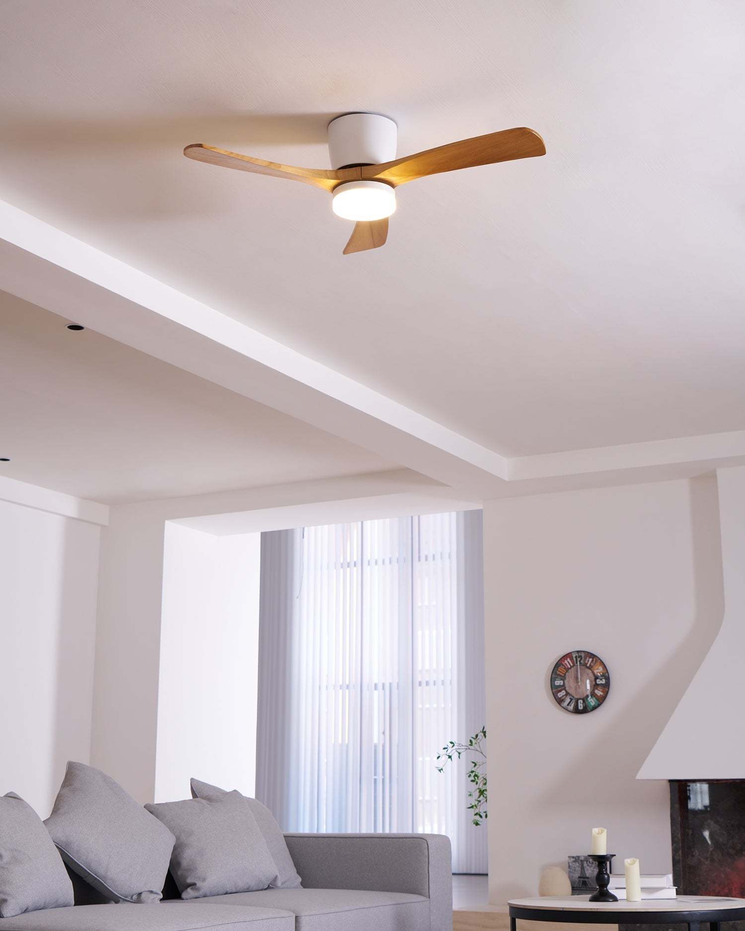 Ventilateur de plafond nordique en bois Ezra avec lumière - Neutralighting
