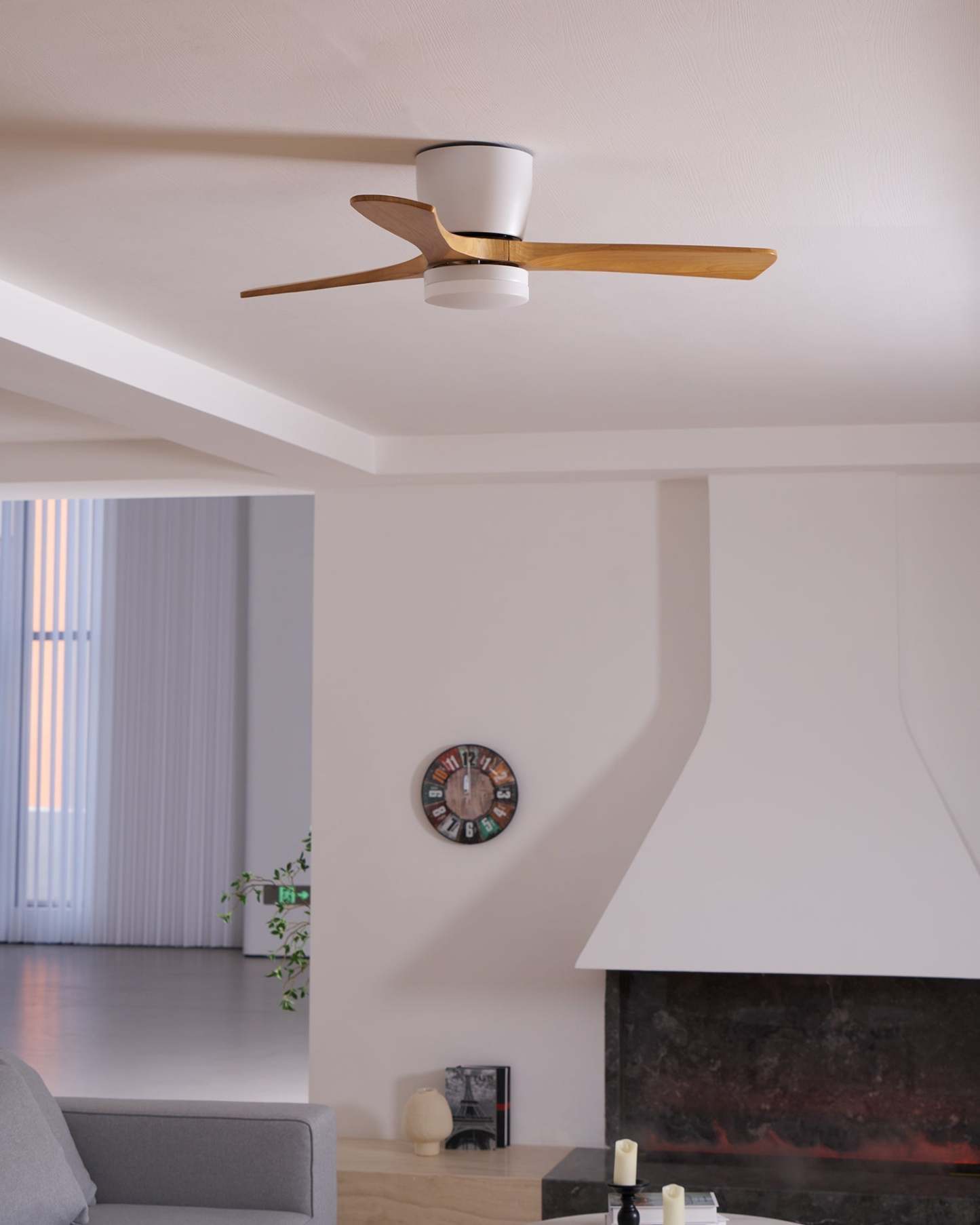 Ventilateur de plafond nordique en bois Ezra avec lumière - Neutralighting