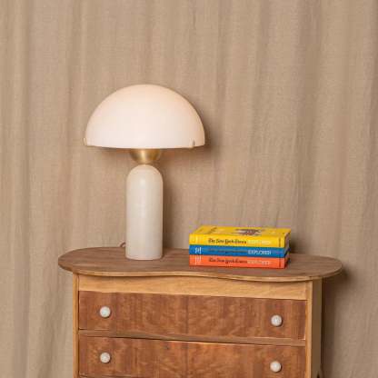 Artelux Peono Alabaster Table Lamp