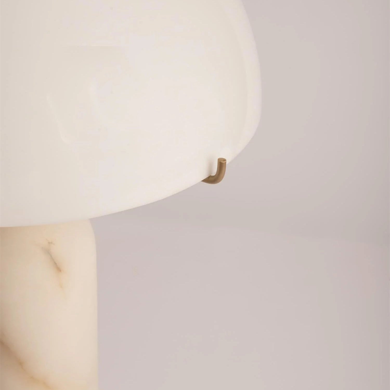Artelux Peono Alabaster Table Lamp