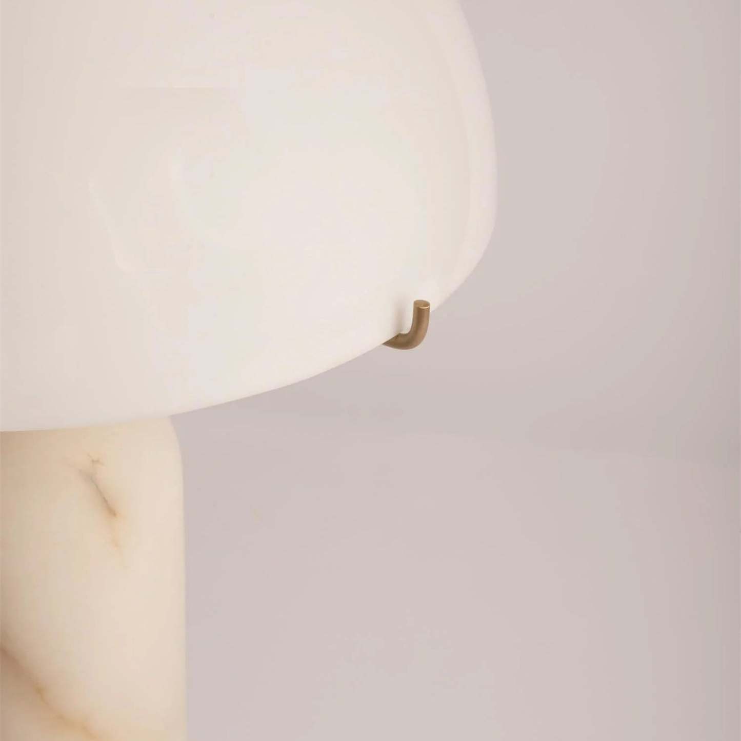 Artelux Peono Alabaster Table Lamp