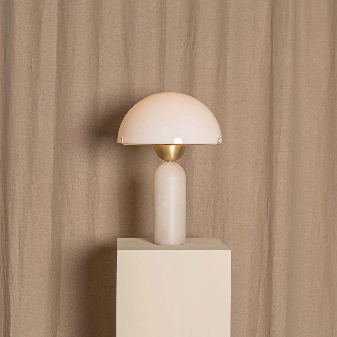 Artelux Peono Alabaster Table Lamp