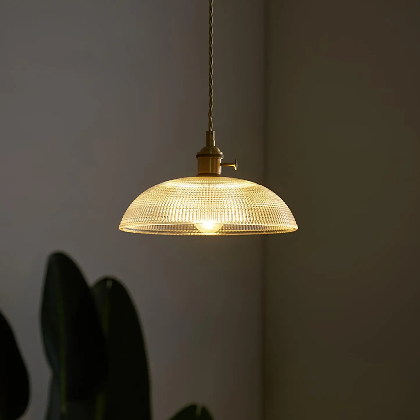 Hailie Moderne Métal Verre Opaque Suspensions Chambre à Coucher Salon