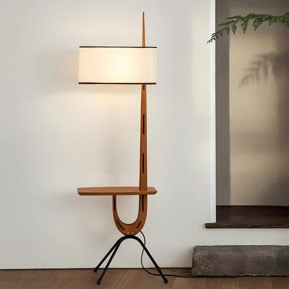 Drift Giraffe Floor Lamp