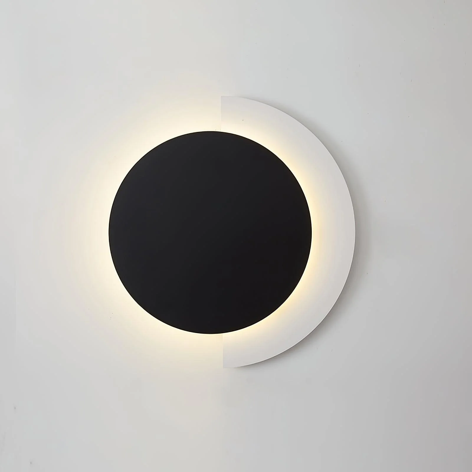 Edge Minimalism Rounded Acrylic Metal Wall Lamp Dining Room Bedroom