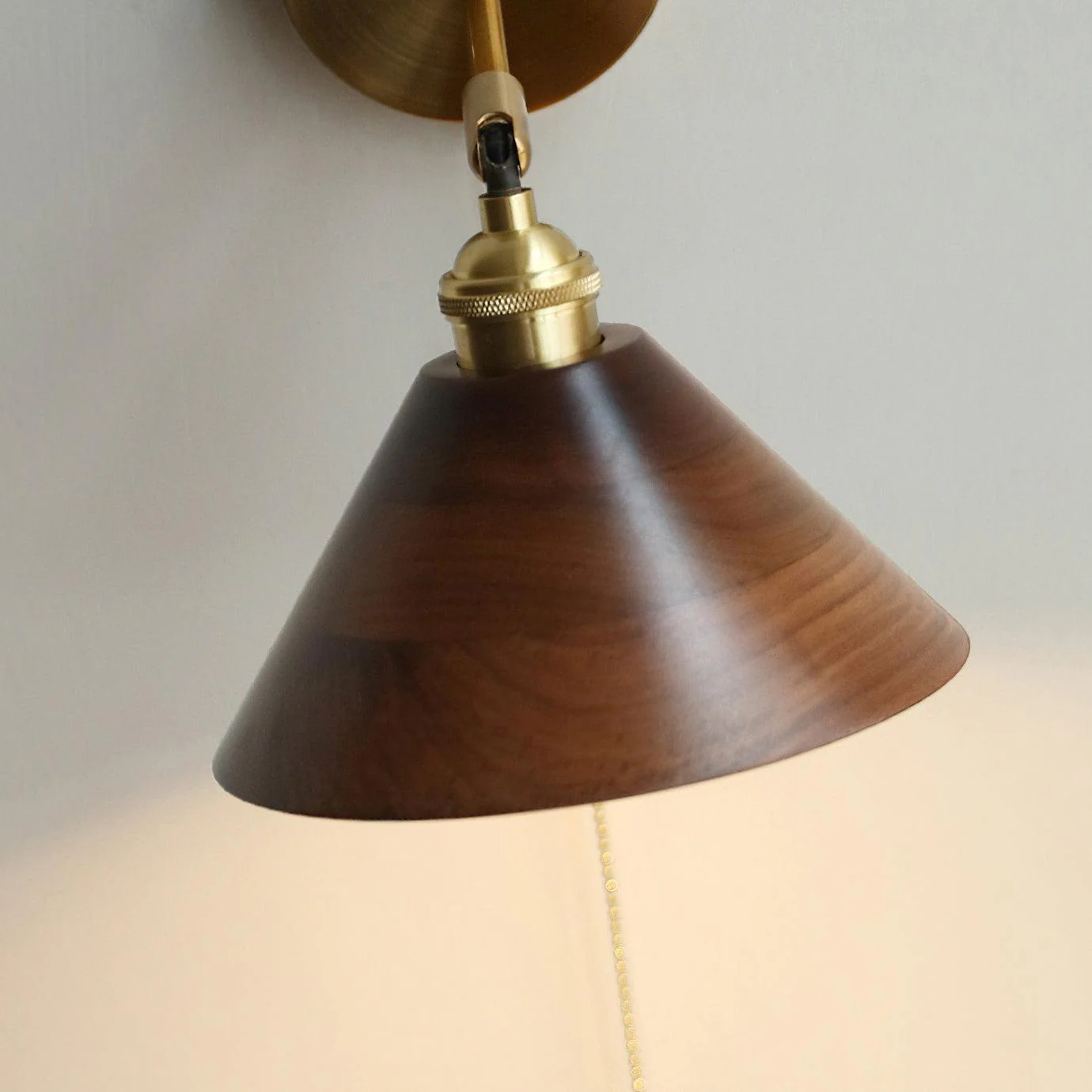 Alessio Vintage Round Wood Wall Light Bedroom Hallway Living Room