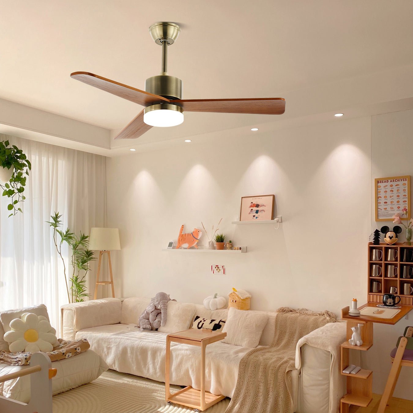Ventilateur de plafond lumineux Ventio minimaliste argenté et bois - Neutralighting