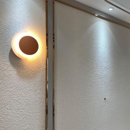 Edge Minimalism Rounded Acrylic Metal Wall Lamp Dining Room Bedroom