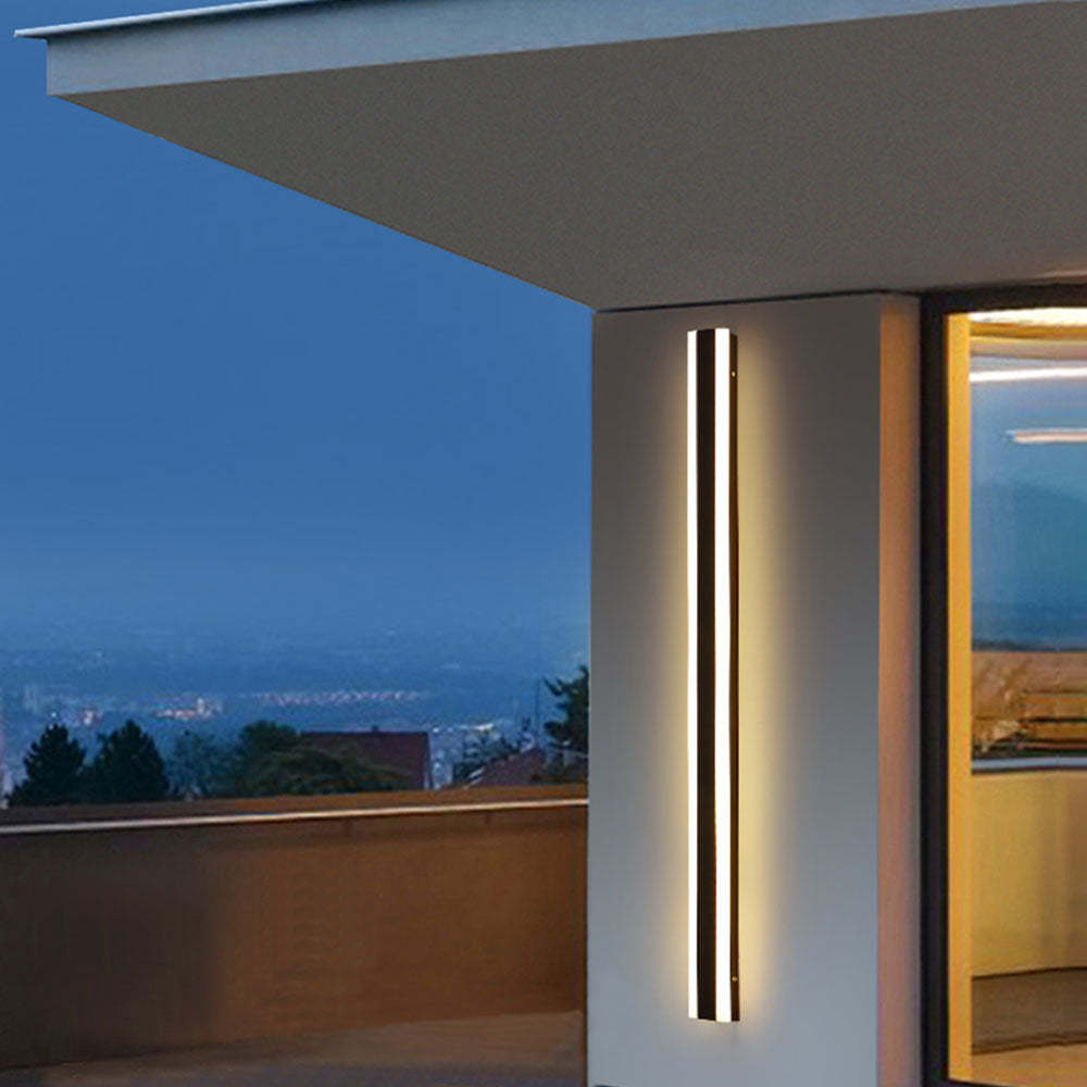 Orr Minimalist linear Metal Outdoor Wall Lamp, Black